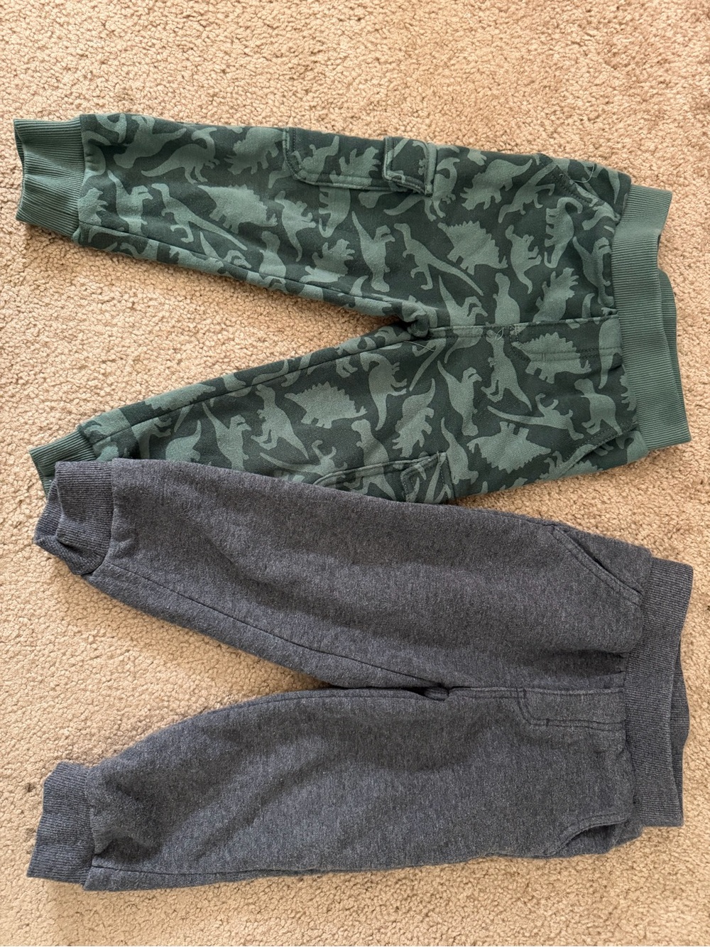 Kids Headquarters Green Camo & Gray Jogger Pants Set